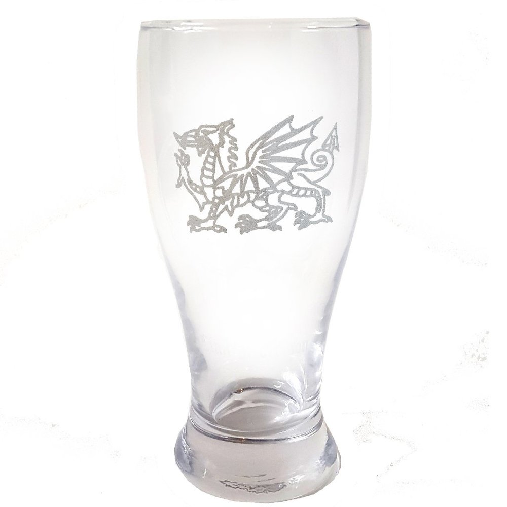 Welsh Dragon Engraved Pint Beer Glass, 19oz
